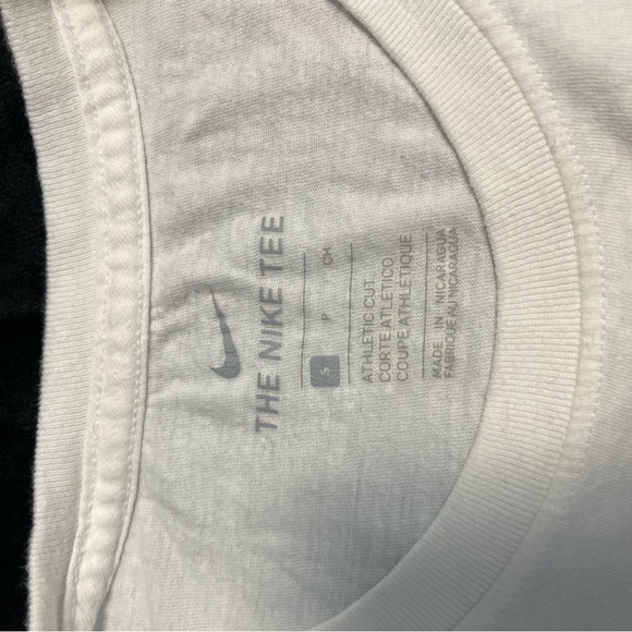 Nike White Tee with Bold Red Graphic - Picture 4 of 4